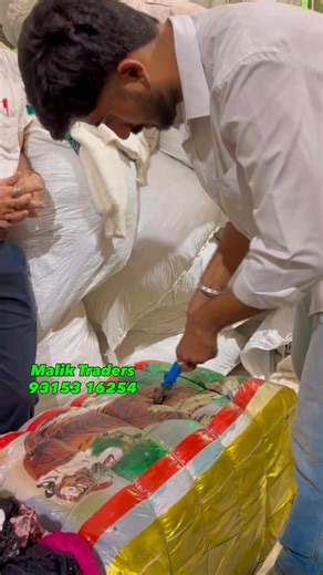 Trendy Ladies Winter Crop Top made from premium warm fabric — perfect for the chilly season! Designed for both comfort and style, it pairs beautifully with high-waist jeans or joggers. Soft inner lining, stretchable fit, and fashionable cropped length make it a must-have for your winter wardrobe. ❄️✨ Hashtags: #LadiesCropTop #WinterFashion #WinterWear #TrendyOutfits #CropTopStyle #FashionLovers #StreetStyle #StylishLook #OOTD #WomenFashion #WinterStyle #TrendyCropTop #ExportSurplus #PanipatMarke