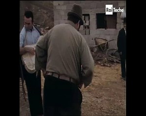 10K views · 181 reactions | anno 1981 - LA ZOMPOGNA E LA CHITARRA...