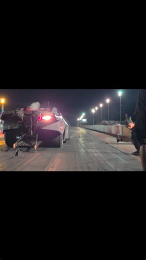 Big tire, no prep action coming to you from Maple Grove Raceway. 10k to win tonight, 40K TO WIN TOMORROW. Tickets are still available online until midnight tonight, available at the gate tomorrow. Gates open 12pm, racing at 2pm! 🎟️🎫https://tickets.thefoat.com/mgraceway/No Prep Outlaws Unfinished Business/tickets/id-ZN6RT0-y3CMh/ Skid Pad | Daily Driver Racers | 7.0 Index | 6.0 Index 5k to win 100% PAYOUT SMALL TIRE 40K TO WIN OUTLAW INVITATIONAL #noprepracing #noprepkings #streetoutlaws #nopre