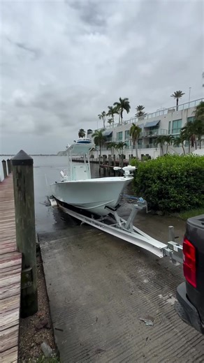 Exploring the Sick Specs of the LTB Boatworks 25'