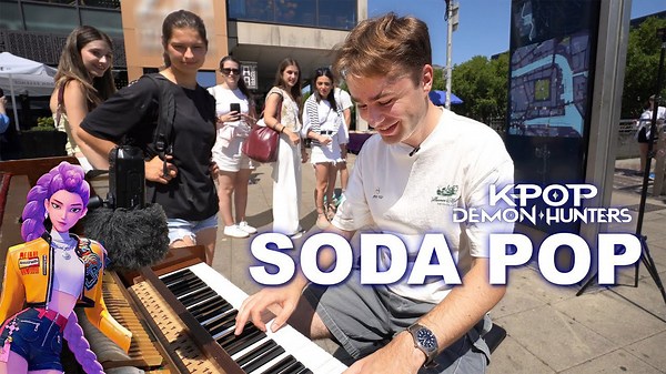 I played SODA POP (KPop demon hunters) on piano in public!