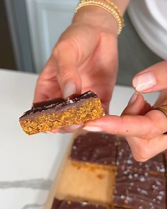 174K views · 2.5K reactions | Healthy homemade butterfinger bars | Calla’s Clean Eats | Facebook