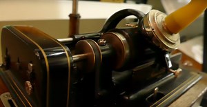Electronic Music On An Edison Phonograph Cylinder