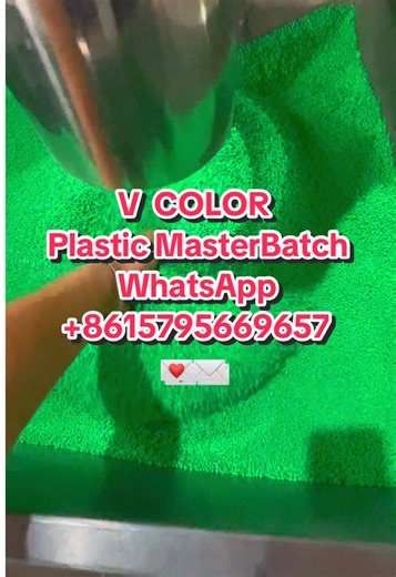 V COLOR masterbatch, direct from the source factory! High precision color matching, weather resistance, suitable for injection molding/blow molding/extrusion. Worldwide shipping, free sample for plastic business owners! 标签：#VCOLORmasterbatch #PlasticMasterbatch #SourceFactory #PlasticRawMaterials #plasticprocessing