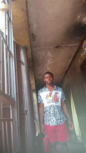 Celebrity senior (@celebritysenior2)’s videos with original sound - Lyrics Mack