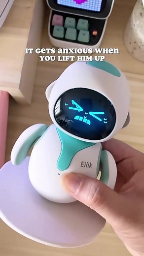 Descubre las funciones del increíble Eilik Robot