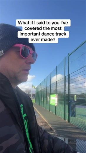 Iconic techno made on a groovebox What do you think of my version. #nichenoise #nichemusic #technomusic #technotok #oldskoolraver