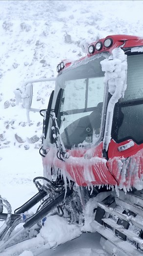 19K views · 167 reactions | BIG SNOW UPDATE Snow had been pumping over the past few days so here’s Bendy back to give you the details on what’s been going on and what to expect. #turoaskifield #tūroa #mtruapehu #snow | Turoa | Facebook