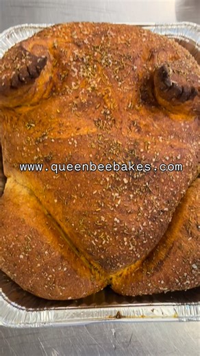 👇PRE-ORDER👇ANNOUNCEMENT👇 Please hurry if you want a bread turkey for Thanksgiving! I can only fit 4 of these birds in the oven at a time and they bake for over an hour so to ensure your 3lb loaf of bread is fresh I need to limit orders!!! Each turkey bread is a giant Italian pane di casa shaped and baked in a half steam table pan ready to carve at your holiday table. It ferments for 18 hours for rich old world flavor and texture. The crust is basted with olive oil, herbs and spices and a gene