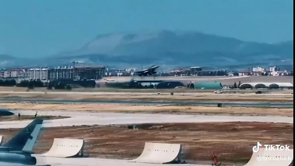 Anadolu Kartalı-2025: 3.Anajet Üssü Uçak Gösterisi