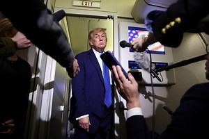 (VIDEO) Criză în Orientul Mijlociu: Trump cere „capitulare necondiționată” din partea Iranului. SUA pregătesc sprijin militar pentru Israel - GAZETA de SUD