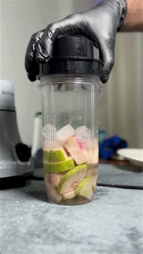 Healthy, refreshing & super tasty guava juice in minutes! 🍹