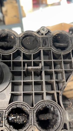 38K views · 841 reactions | Like magic! Walnut shell blasting the carbon from a 3.0 Ecodiesel Ram 1500 truck. It’s amazing the difference on the before and after, especially with how it runs #ram #ecodiesel #enginebuild #enginerepair | Dave's Engines | Facebook