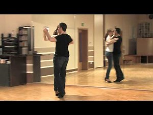 Quickstep Grundschritt.