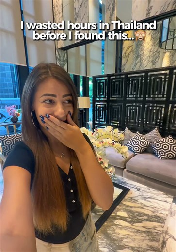 A good travel app can help you organize your trip, save time, and find new spots and experiences wherever you go. It honestly makes traveling so much easier. ✨ . #bangkok #thailand #travelgram #traveltips #travelhack