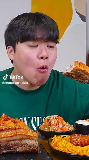 Crispy Pork Belly Mukbang Experience