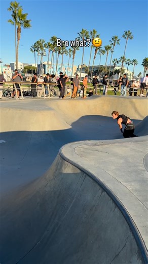 Board transfer?? 🎯 #viral #venicebeach #venice #explorepage #skate | Aiden Prince
