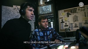 The Nerazzurri squad has found the first clue, now you can help them to discover the seven remaining letters 🔎 La squad nerazzurra ha scovato il primo indizio, ora sta a voi trovare le altre sette lettere 🔎 #InterSantaClues #InterXmas Socios.com | Inter