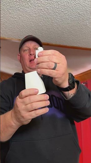 How to Replace a Track Light (Step-by-Step)