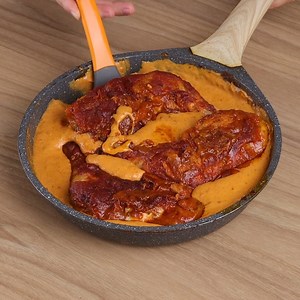 43K views · 251 reactions | I learned how to make this chicken in red sauce for family lunch. Everyone will love it! | Recipe Manual | Facebook