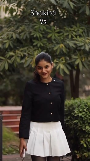 Shakira vs Patola || location galat pakad gi manas gunda samjhe na | jaati nachdi patola banke #reel