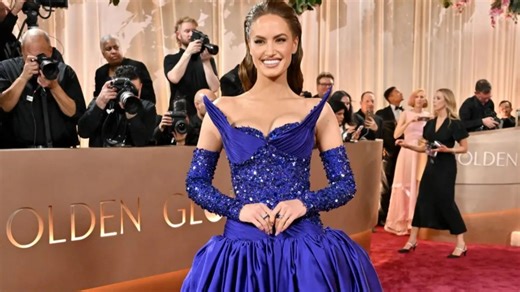 Haley Kalil hits Golden Globes red carpet amid legal battle with ex-NFL husband
