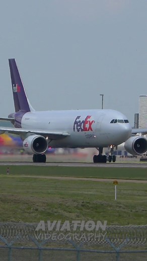 FedEx Airbus A300F Departure from Memphis to Knoxville