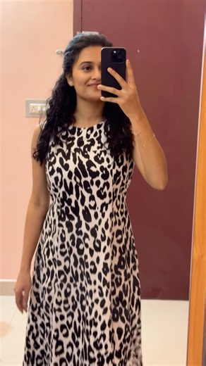 B&W #custommade #fashion #outfitfromscratch #sewingvlog