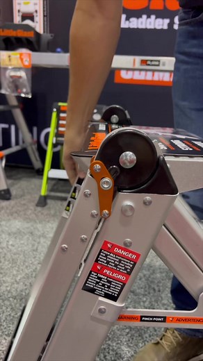 272K views · 1.8K reactions | Innovative Step Ladder Design! #stepladder #ladders #toolsofthetrade #constructionsafety #tradeshow | BYOT | Facebook