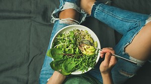 5 Expert Hacks To Make Intermittent Fasting Super Easy