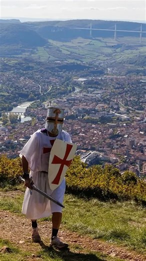 HOKA LES TEMPLIERS | 👀 ⏤ RÉTRO : Thierry Breuil (@thierrytrailrunning) vainqueur des Templiers 2009 « une victoire qui a changé ma vie ». >>> @hoka_eu >... | Instagram