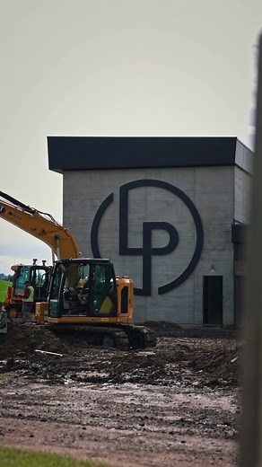 LaunchPad Heritage Pointe is almost ready! Are you ready for some sneak peeks over the next few days?! 🎥: @lukarusovac #fy #fyp #foryou #golf #calgary #entertainment