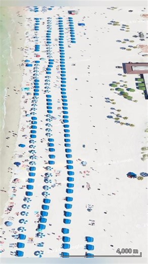 Clearwater Beach is one of the most beautiful and family-friendly beaches in the United States, known for its soft white sand and crystal-clear Gulf waters. Located on Florida’s Gulf Coast, it offers calm waves, breathtaking sunsets, and a vibrant atmosphere around Pier 60, where evenings turn into celebrations by the sea. This destination perfectly captures the tropical charm and coastal beauty that make Florida’s geography so famous worldwide. 🌊☀️🇺🇸 #USGeography #BeachReels #ClearwaterBeach