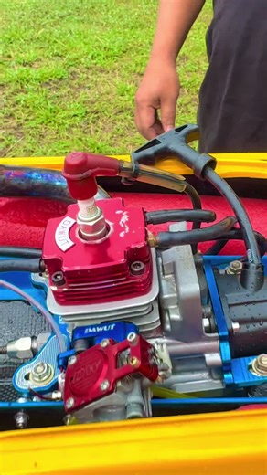 Testing boat f9 carbon #boats #sports #hobby #dawutrcboat #เรือบังคับน้ำมันเบนซิน