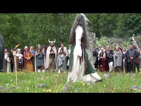 Viking Wedding in Norway at Landa Park