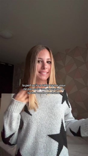 Vidéos de Alizée (@alizee.mlyy) avec son original - Alizée