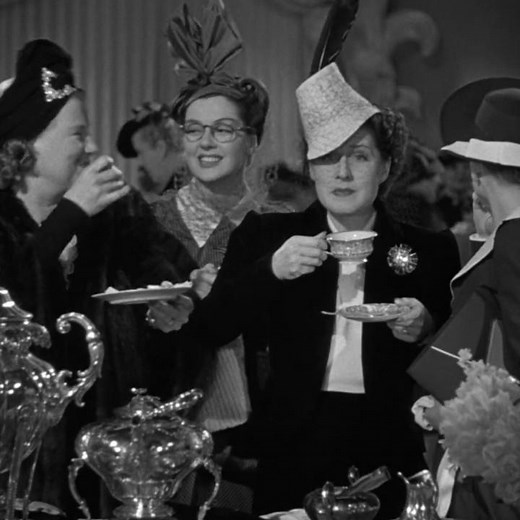 The Women (1939) | Norma Shearer | Joan Crawford | Rosalind Russell | Femininomenon - Chappell Roan