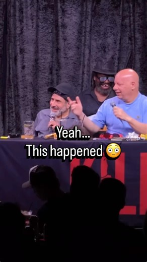 Are military guys a red flag? #killtony #daveattell #tonyhinchcliffe #standupcomedy #comedyshorts