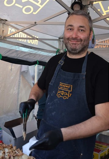 The first signs of summer are already here… well kind of🤭👀 Find us @Broadway Market every weekend counting down until summer market days🙏 #summerinthecity #londonsummer #summervibes #canal #broadwaymarket