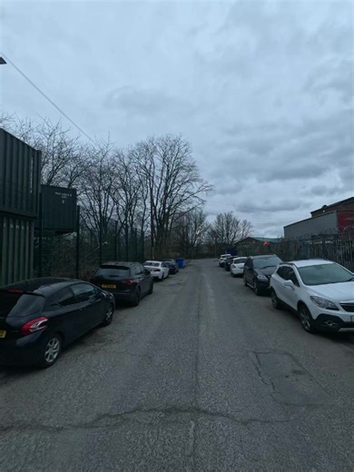 Driving to #Oldham via #Dukinfield and #ashtonunderlyne