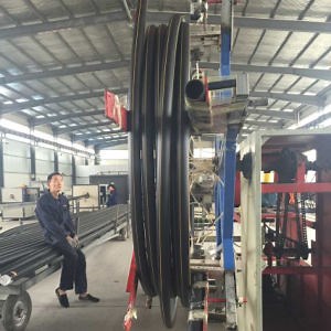 [Hot Item] Hot Sale 100m Poly Pipe 63mm HDPE Black Plastic Water Pipe Roll