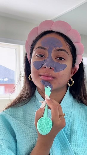 Pore Care Routine for Clear Pores and Smooth Skin