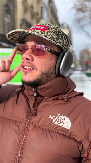 These aren’t normal glasses 👀 Instant tint hits different. @Chamelo Inc. #chamelovision