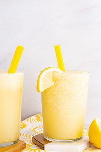 Frozen Lemonade Recipe - Six Sisters' Stuff