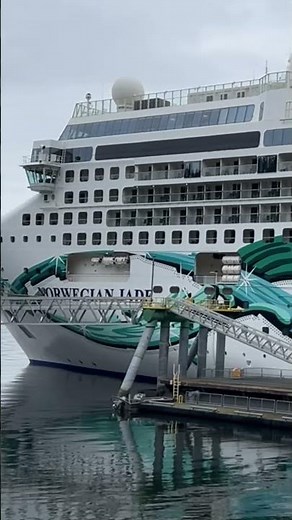 Alaska Cruise: What I Packed vs. What I Wore (and Used) for EARLY JUNE