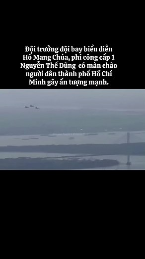 Biểu diễn máy bay Su-30MK2 ở TP. Hồ Chí Minh