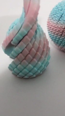 3D Printed Egg Fidget Set (2 Pack) – Expanding Articulated Eggs, Cotton Candy Pastel (blue & Pink), Sensory Toy Gift - Etsy