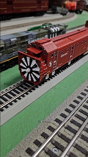 Athearn ATH93829 BNSF #972561/#972577 - Rotary Snowplow & F7B Locomotive HO Scale ##hoscale #rail