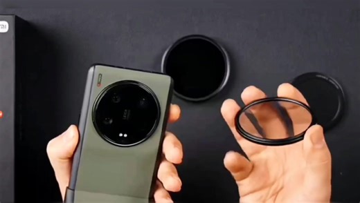 Xiaomi 13 Ultra Unboxing 💯 -------------- ⭕ Xiaomi 13Ultra (Specifications) - GSM / CDMA / HSPA / EVDO / LTE / 5G - LTPO3 AMOLED, 1B colors, 120Hz, Dolby Vision - HDR10 , 1300 nits (HBM), 2600 nits (peak) - 6.73 inches,1440 x 3200 pixels, 227 g - Glass front (Gorilla Glass Victus), eco leather back, aluminum frame - Dual SIM (Nano-SIM, dual stand-by) - IP68 dust/water resistant (up to 1.5m for 30 min) - Android 13, MIUI 14 - Qualcomm SM8550-AB Snapdragon 8 Gen 2 (4 nm) - Adreno 740 - 50.3 MP, f