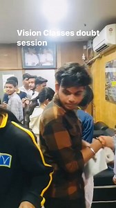 Even today the doubt session in vision classes goes on the same way as it did 17 years ago. We haven’t changed .Even today! #vision #visionclasses #JEENEET #Ksingh #vision_worldschool #Patna #Kota #viralvideoシ | Dr. Kanhaiya Singh